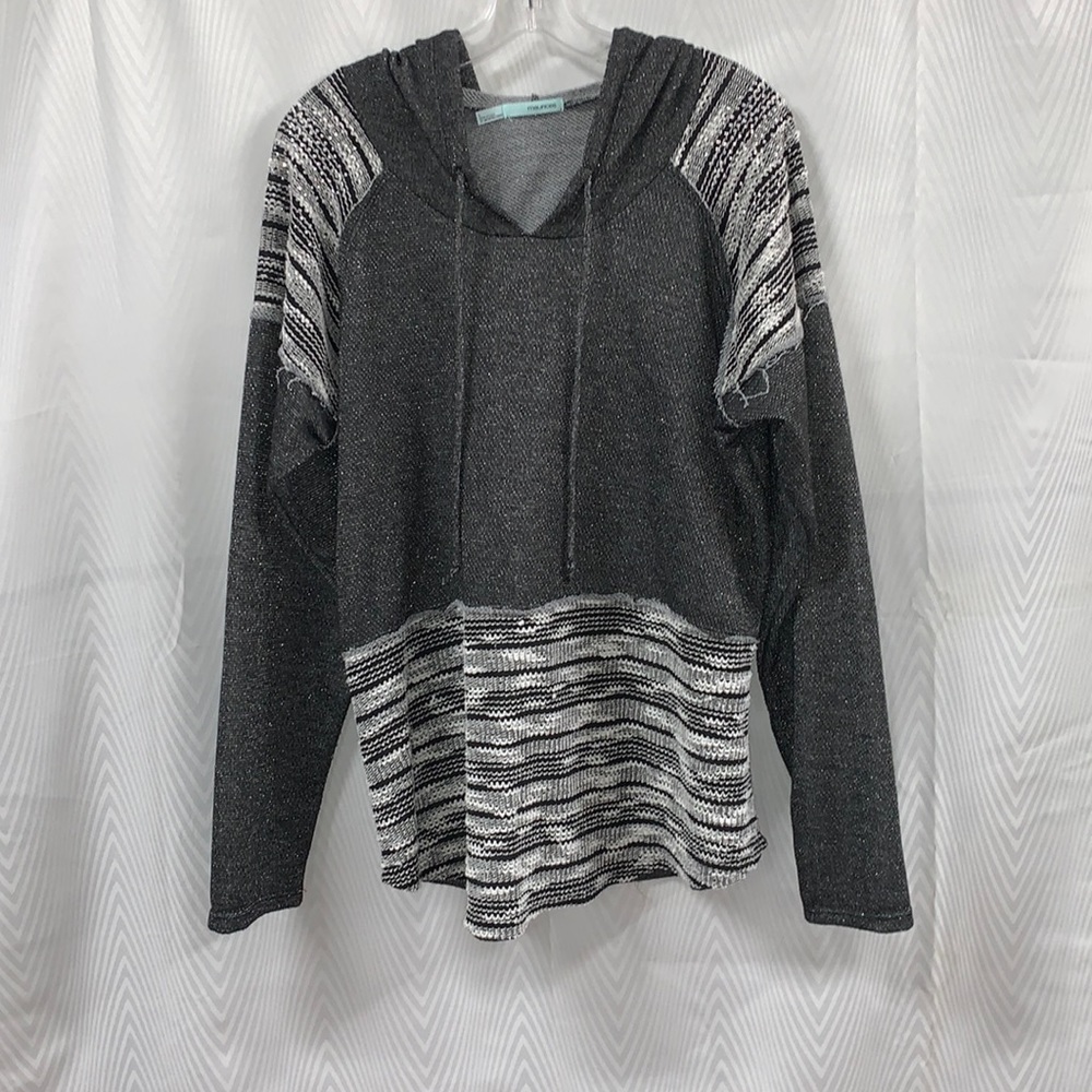 Maurice’s sweater hoodie